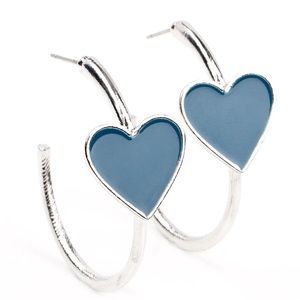 Paparazzi silver earrings